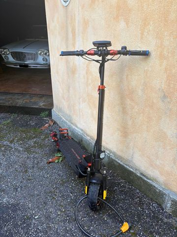 Used Ienyrid Monopattino Elettrico 2025 Skate / Scooter