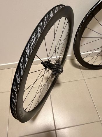Used Zipp 303 S Wheelset 2024 bike — image 5 of 7