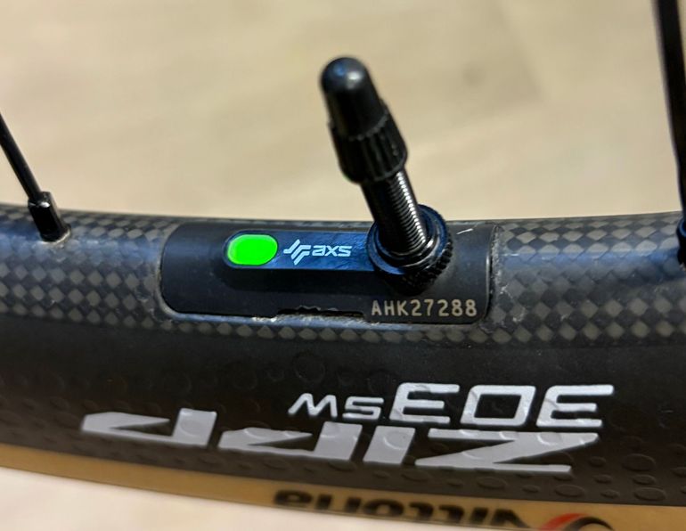 Zipp 303 SW Wheelset 2025 bike usato — immagine 5 di 13