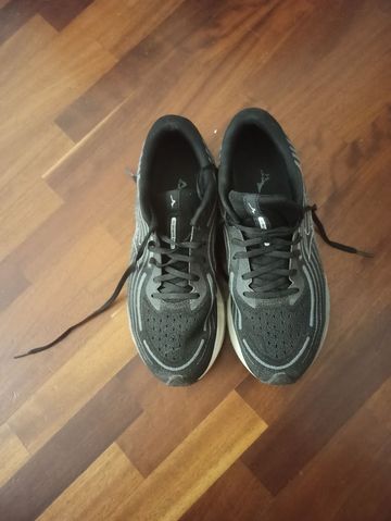 Mizuno skyrise 04 2024 Running Shoes usato