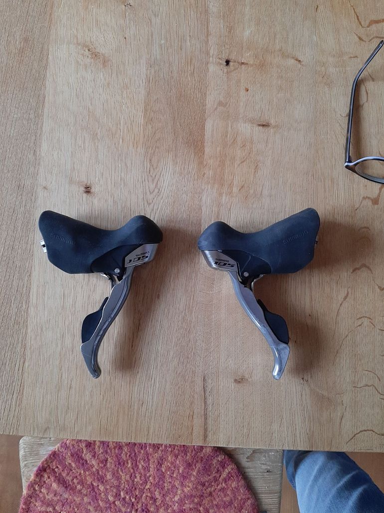 Used Shimano ST 5700 bike — image 4 of 12