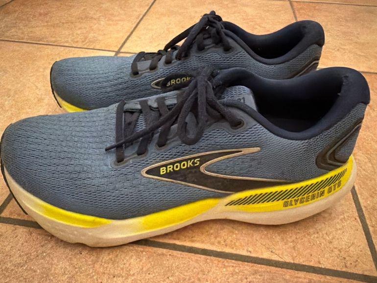 Used Brooks glycerin gts 21 bike — image 2 of 5