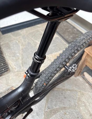 Race Face Aeffect R Dropper Post 2025 bike de segunda mano