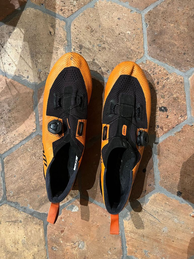 Used Dmt TRI Shoes 2024 bike — image 1 of 3