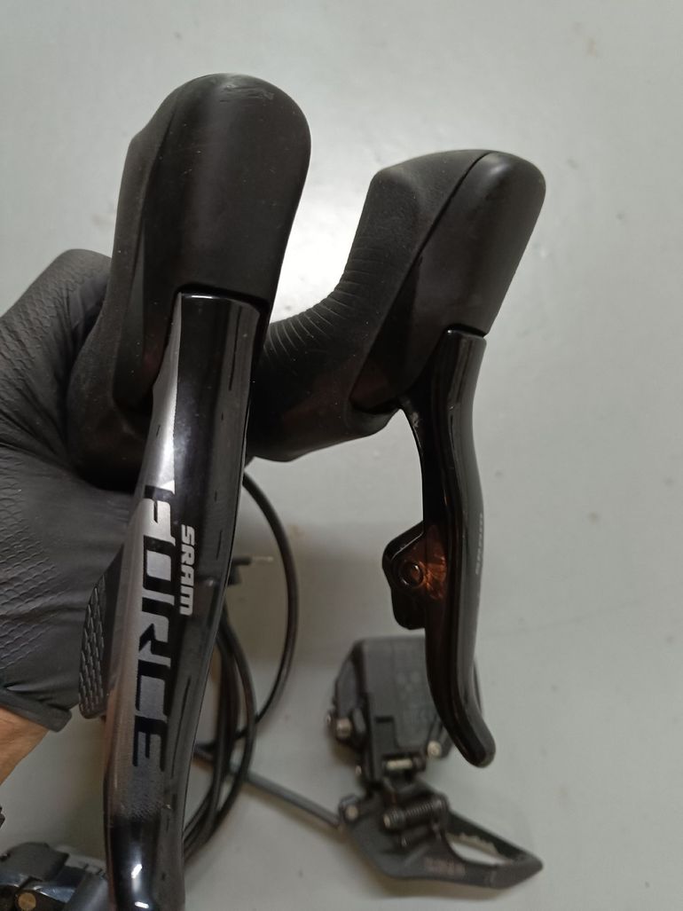 Used Sram Force Etap 2x12v 2021 bike — image 5 of 7