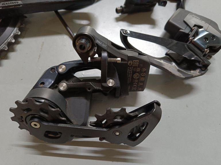 Used Sram Force Etap 2x12v 2021 bike — image 3 of 7