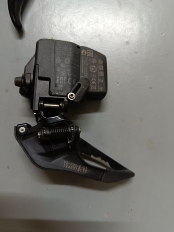 Used Sram Force Etap 2x12v 2021 bike — image 4 of 7