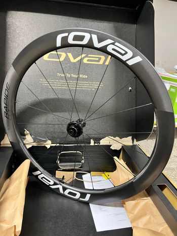 Used Roval Rapide CLX II 700c Tubeless Wheelset 2025 bike