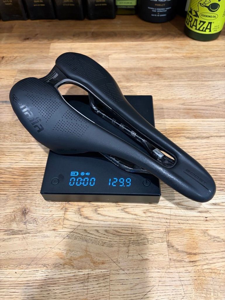 Used Selle Italia SLR Boost Kit Carbonio Superflow 2021 bike — image 4 of 4