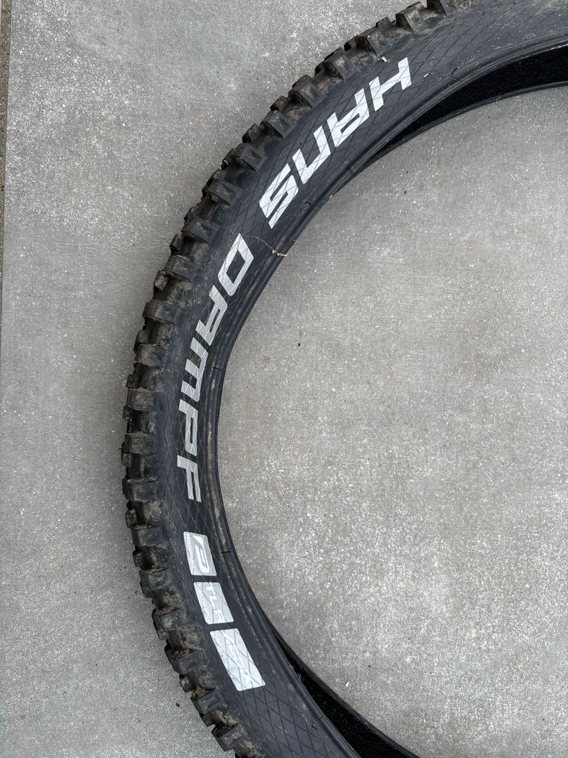 Brugt Schwalbe MTB Tyre 24 inch 2025 bike — billede 4 af 5