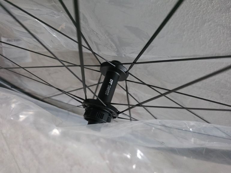 Used Dt Swiss ARC 1100 DICUT 50 Wheel 2025 bike — image 4 of 5
