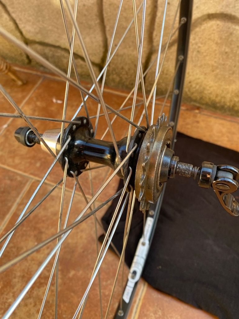 Used Triban Coppia Ruote da Corsa bike — image 5 of 12