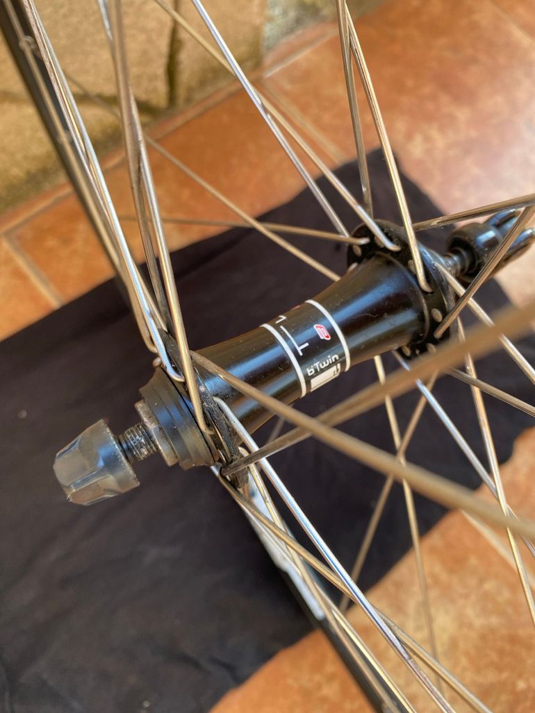 Used Triban Coppia Ruote da Corsa bike — image 10 of 12