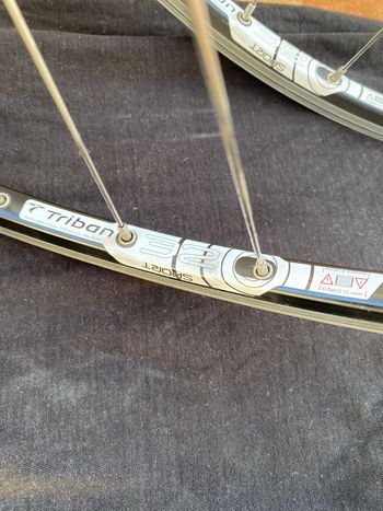 Used Triban Coppia Ruote da Corsa bike — image 2 of 12