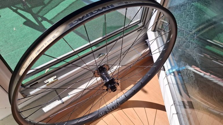 Used Sun ringle Duroc40 bike — image 1 of 4