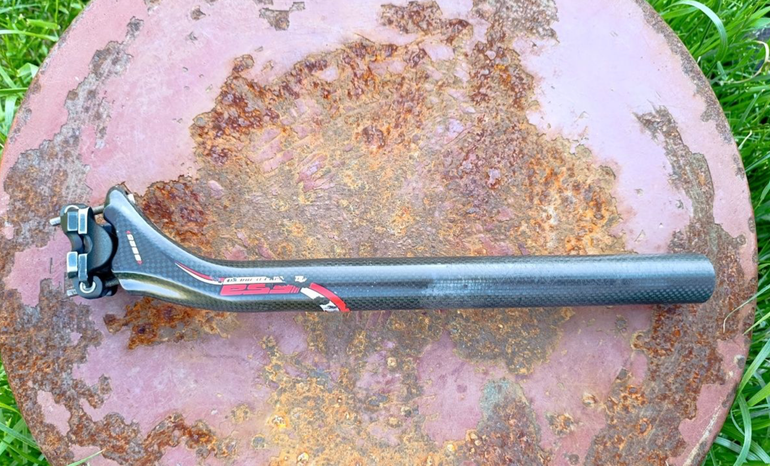 Used Fsa K-Force Carbon Seatpost 31.6 mm bike — image 4 of 4