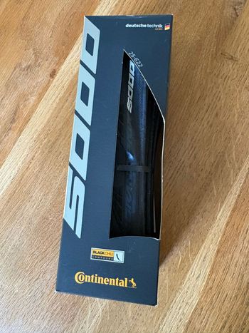 Used Continental Grand Prix 5000 25-622 (700x25C) 2025 bike — image 4 of 4