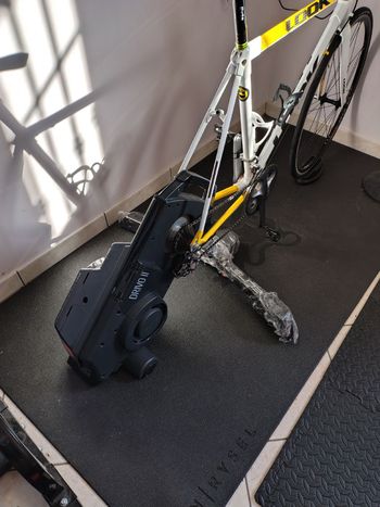 Used Elite Drivo II Smart Trainer 2021 bike — image 5 of 5