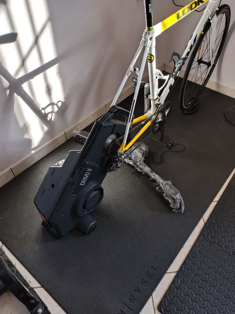 Used Elite Drivo II Smart Trainer 2021 bike — image 5 of 5