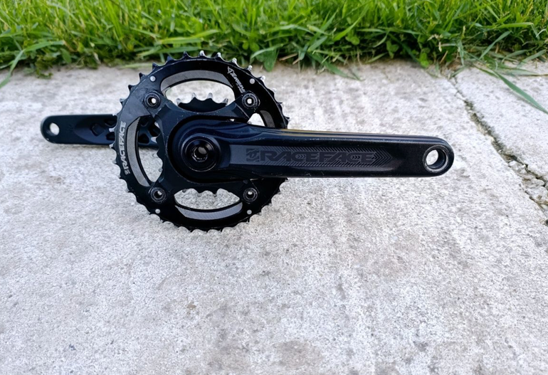 Used Race Face Aeffect Double Crankset 175 mm bike — image 3 of 3
