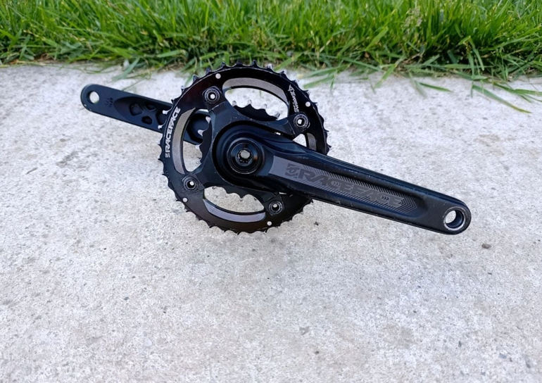 Used Race Face Aeffect Double Crankset 175 mm bike — image 2 of 3