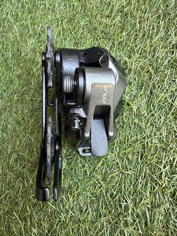 Used Sram Rival Xplr Axs 12V 44 2026 bike — image 3 of 8