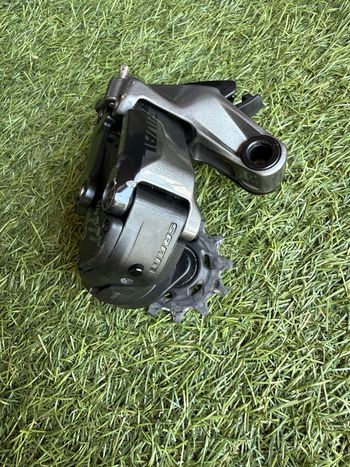 Used Sram Rival Xplr Axs 12V 44 2026 bike — image 2 of 8