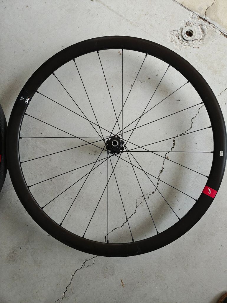 Used Fulcrum Racing 4 DB bike — image 3 of 4