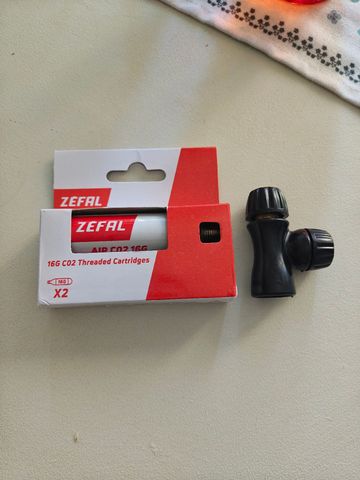 Used Zefal CO2 2025 bike — image 3 of 4