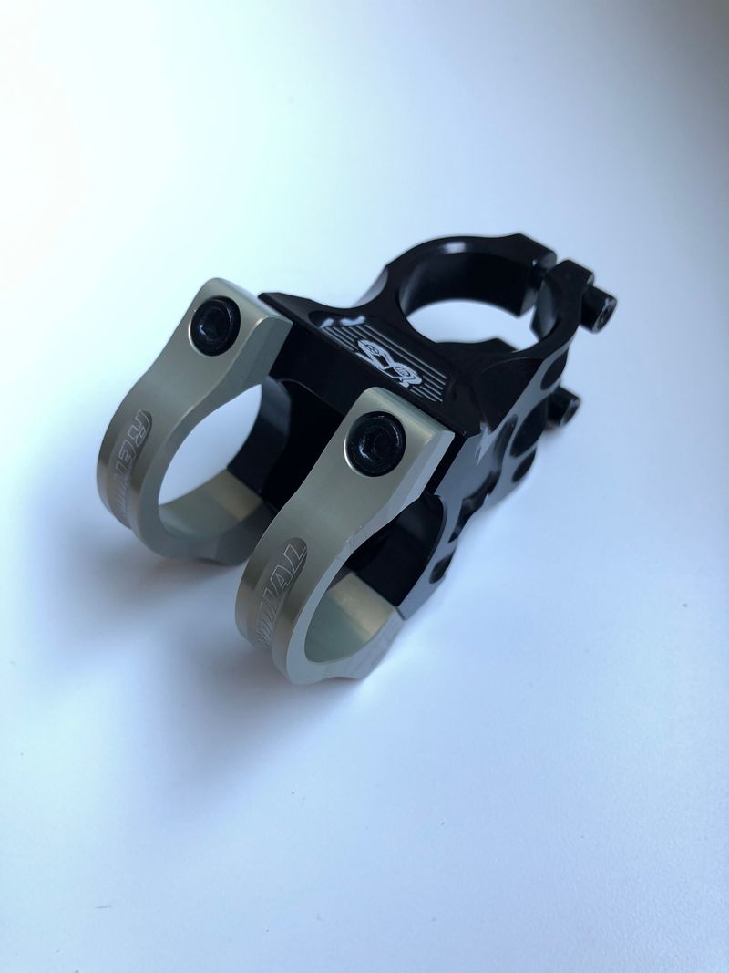 Käytetty Renthal Apex Stem 31.8mm 50mm 2025 Cockpit