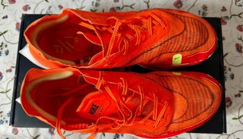 Used Nike Vaporfly 2 bike — image 2 of 3