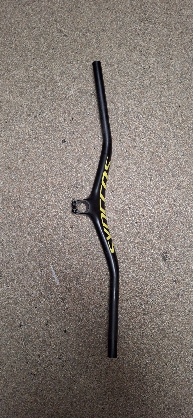 Used Syncros syncross 2020 bike — image 1 of 3