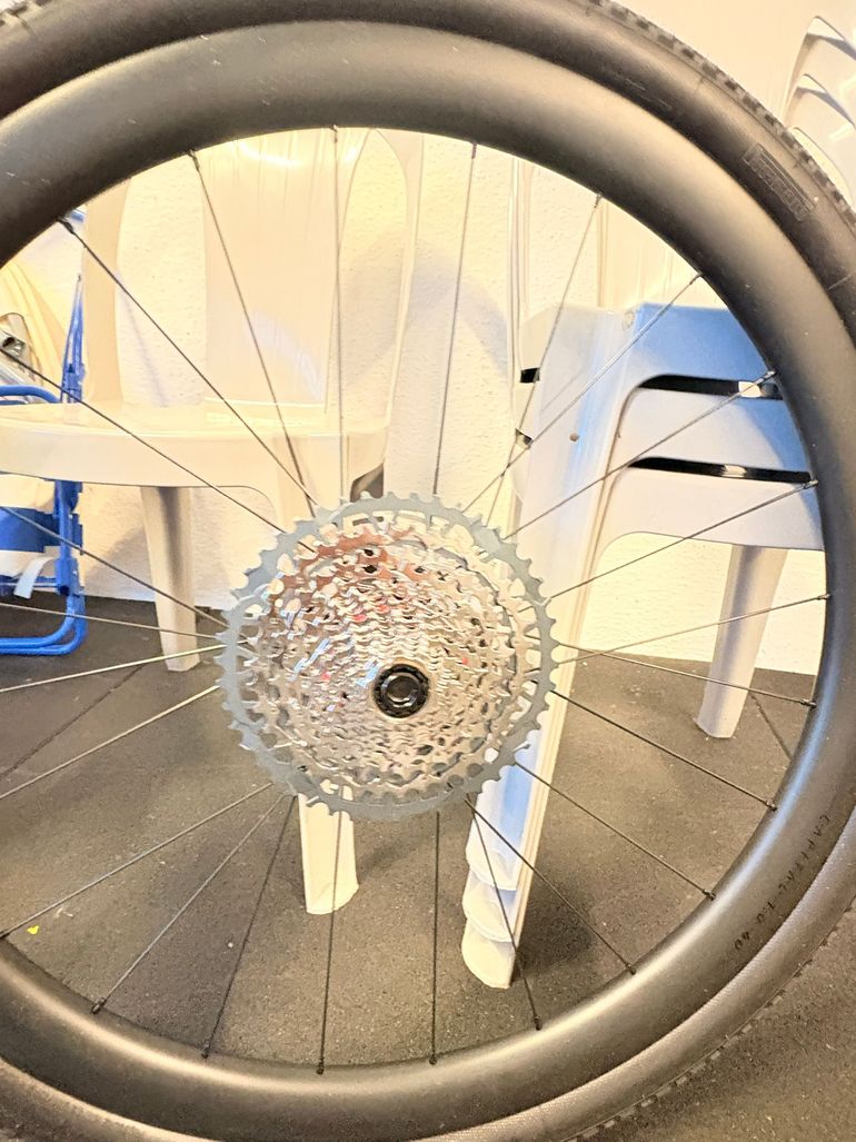 Used Syncros capital 1.0 40 carbon 2026 bike — image 4 of 5