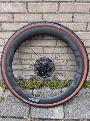 Used Zipp 303 XPLR SW 2025 bike — image 5 of 8