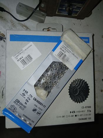 Used Shimano CS-R7000 105 2026 bike — image 13 of 13