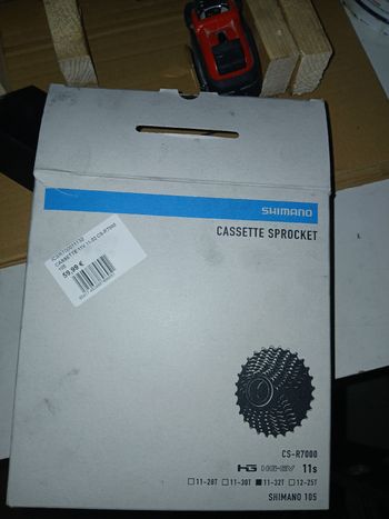 Used Shimano CS-R7000 105 2026 bike — image 6 of 13
