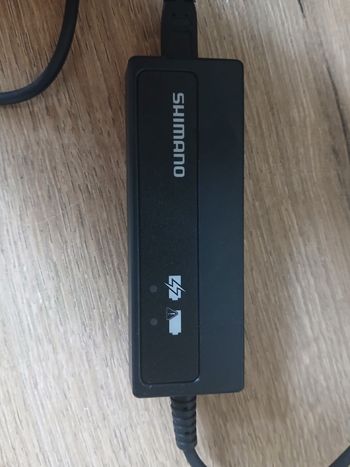 Used Shimano SM-BCR2 Battery Charger 2024 bike — image 2 of 5