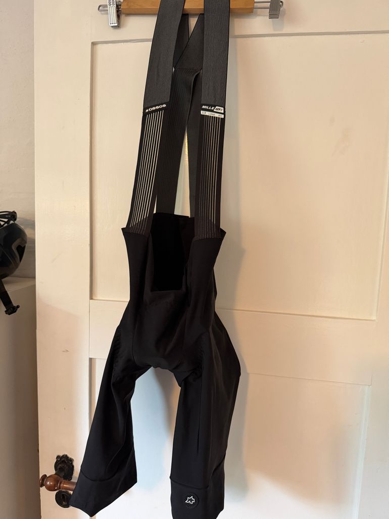 Used Assos Mille GTS Bib Shorts S11 Long Medium bike — image 4 of 5