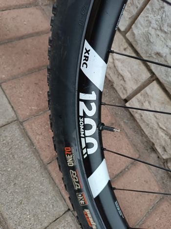 Used Dt Swiss XRC 1200 Wheelset bike — image 2 of 2