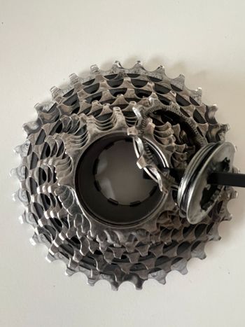 Used Sram Red 11v Cassette bike — image 3 of 4