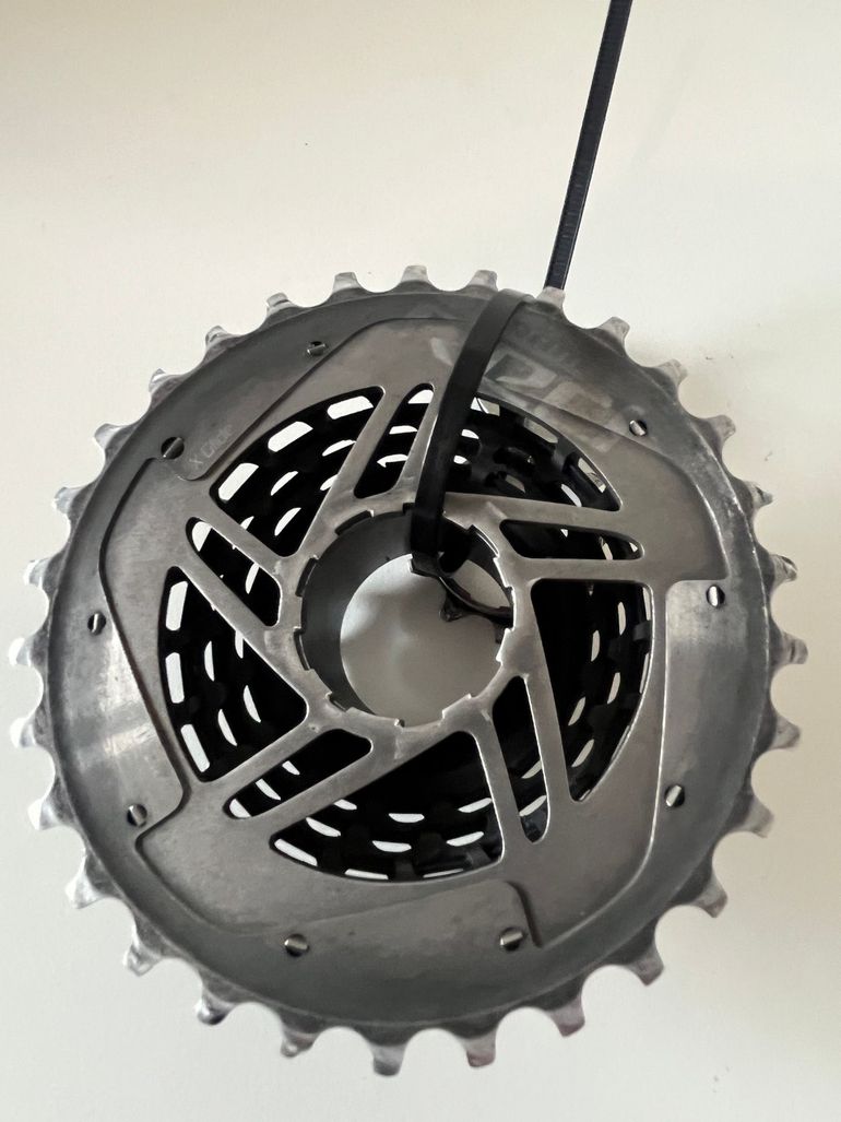 Used Sram Red 11v Cassette bike — image 4 of 4
