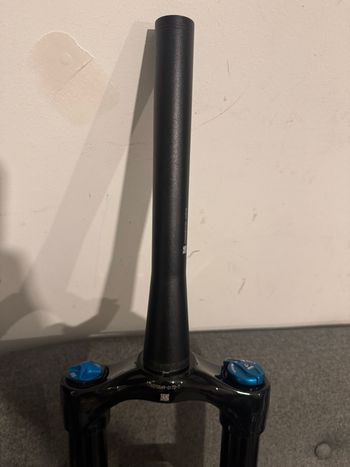 Used Fox 36 Fork 29" 160mm 2022 bike — image 9 of 13