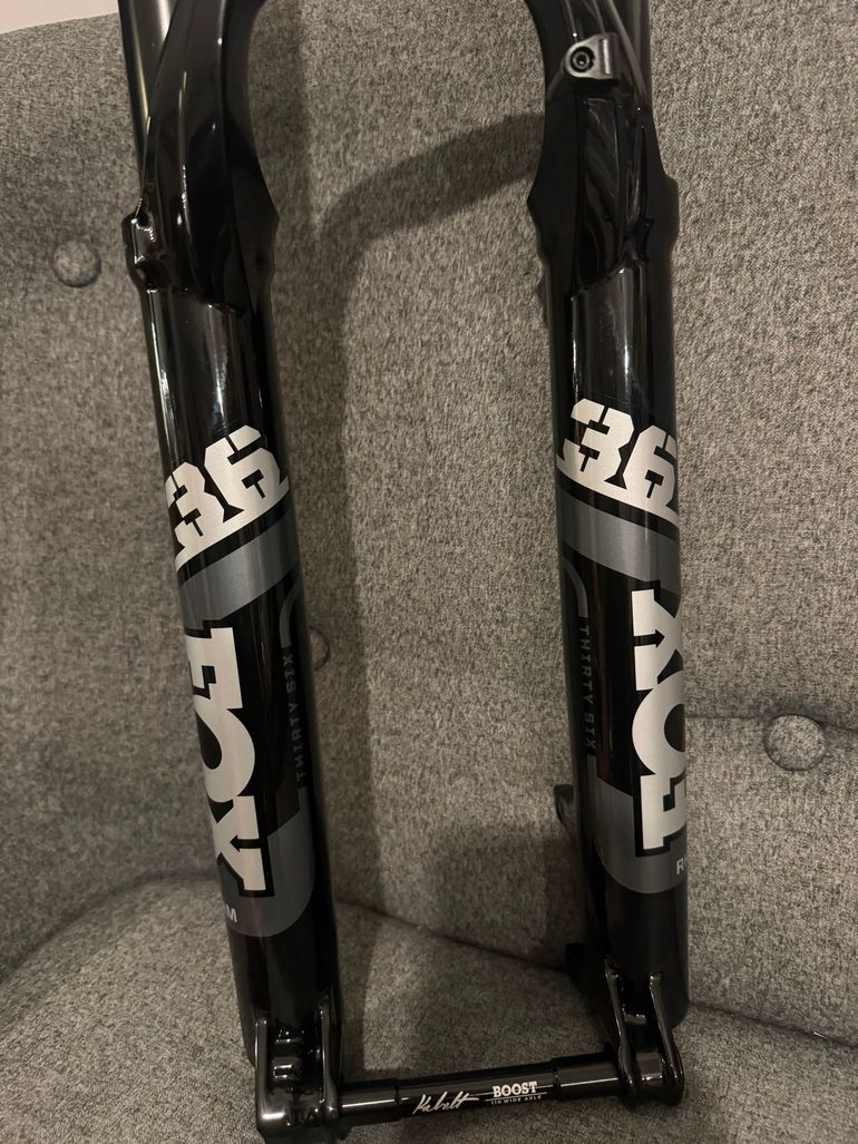 Used Fox 36 Fork 29" 160mm 2022 bike — image 3 of 13