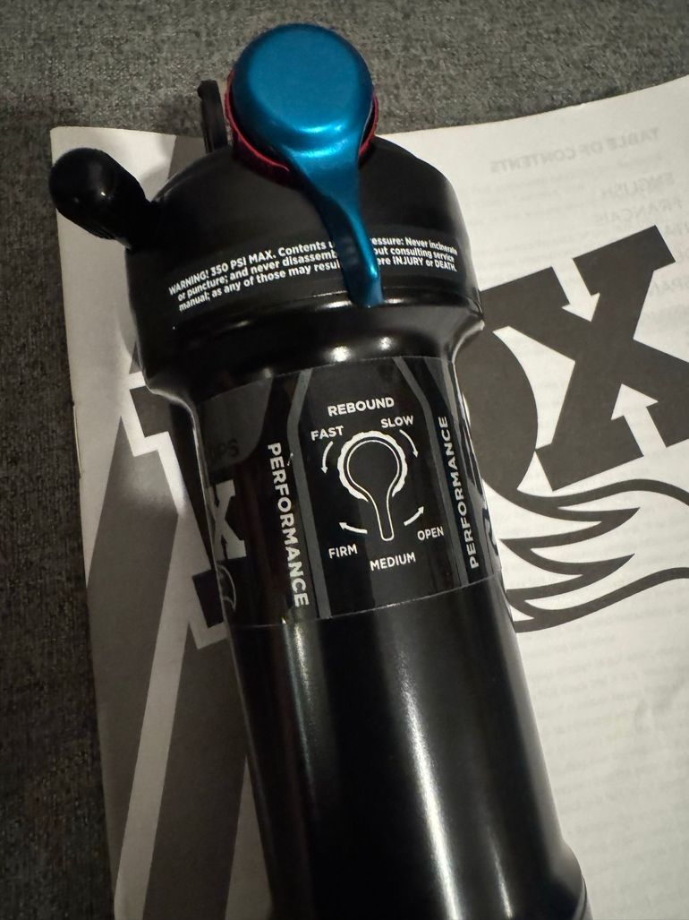 Used Fox Float Performance 210x55 2022 bike — image 2 of 7