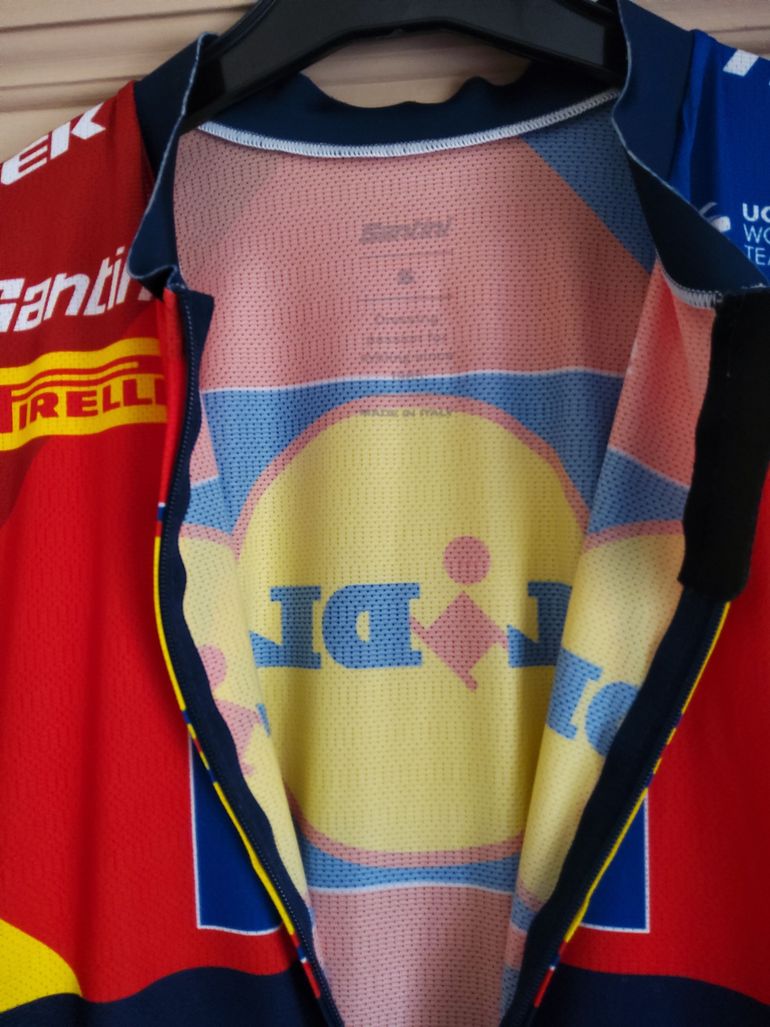 Used Santini Maillot Lidl Trek Race 2025 bike — image 3 of 6