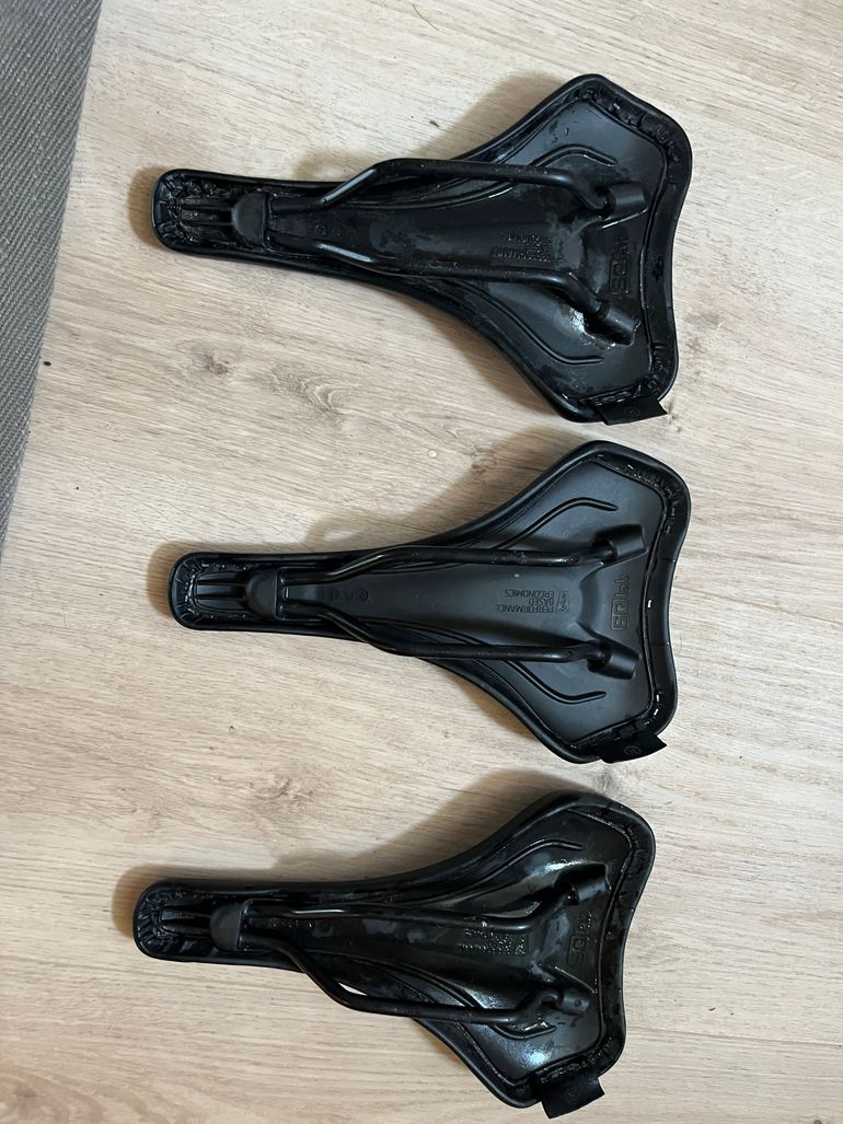 Used Sq Lab 612R Ergowave 2.0 Saddle 3x bike — image 2 of 3
