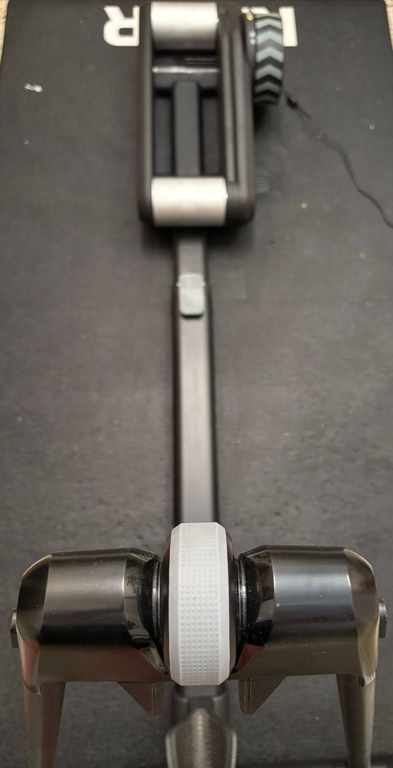 Used Wahoo KICKR ROLLR V2 2025 bike — image 5 of 5