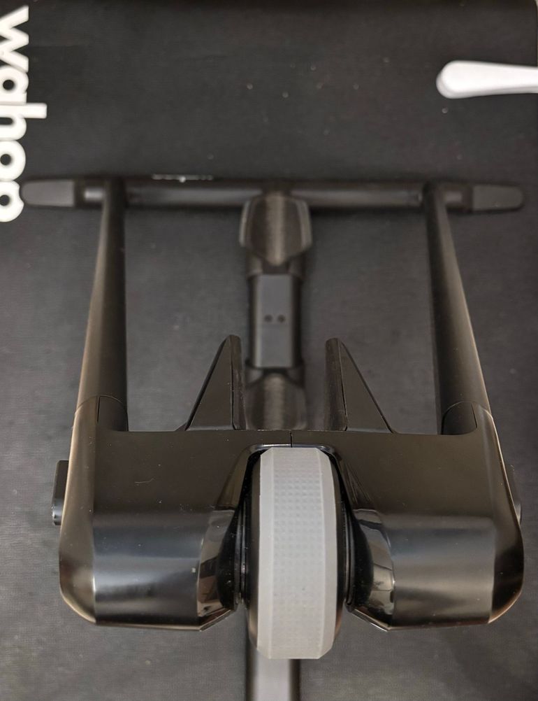 Used Wahoo KICKR ROLLR V2 2025 bike — image 4 of 5