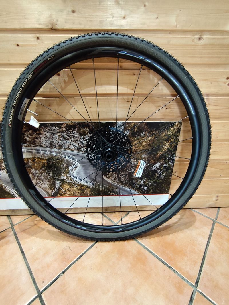 Used FORZA norte db 2025 bike — image 6 of 7