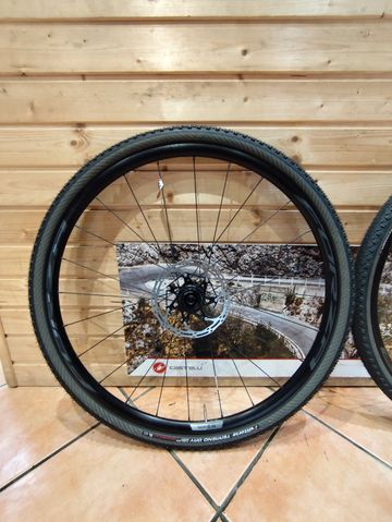 Used FORZA norte db 2025 bike — image 7 of 7